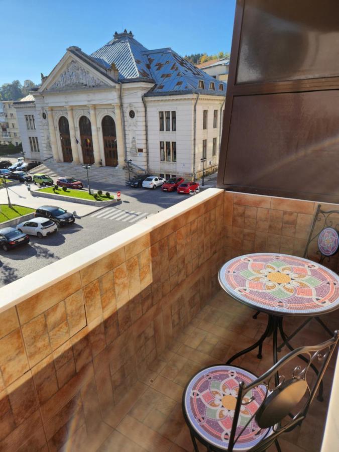Durdun-Central Cîmpulung Exteriör bild